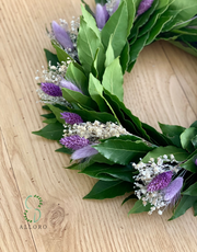Corona di Alloro per Laurea, mini Pampas lilla e Fiori viola e bianchi
