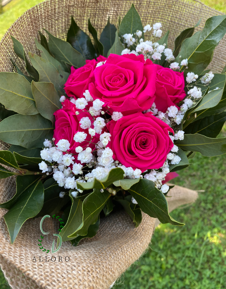 Bouquet per Laurea Rose Stabilizzate Fucsia, Velo da Sposa e Alloro