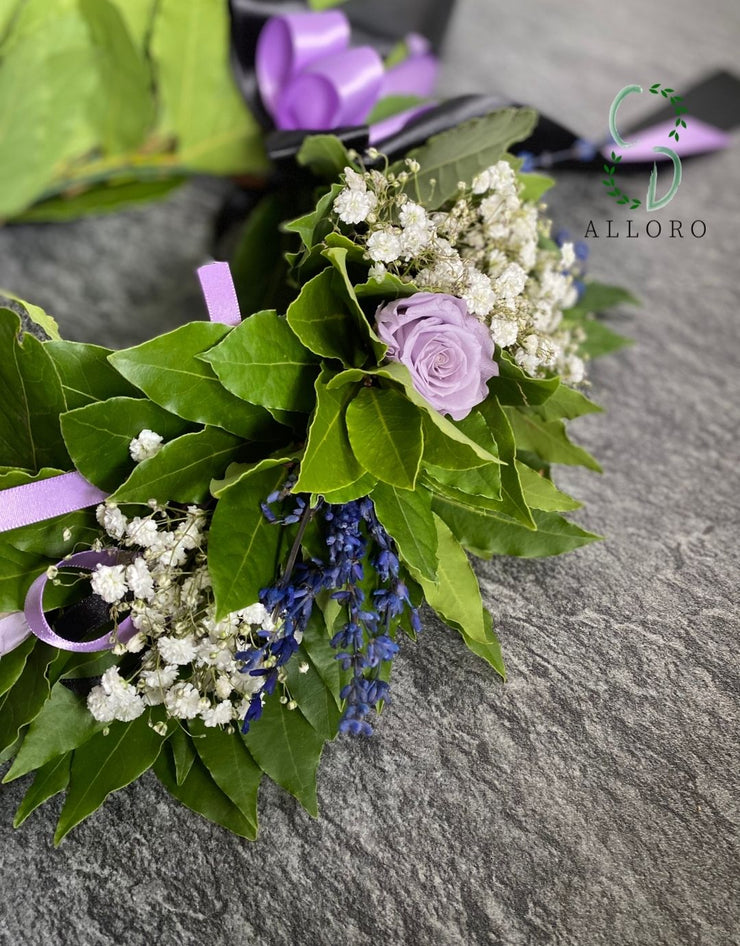 Corona di Alloro per Laurea con 4 Roselline Stabilizzate violetto, Lavanda e Velo da Sposa