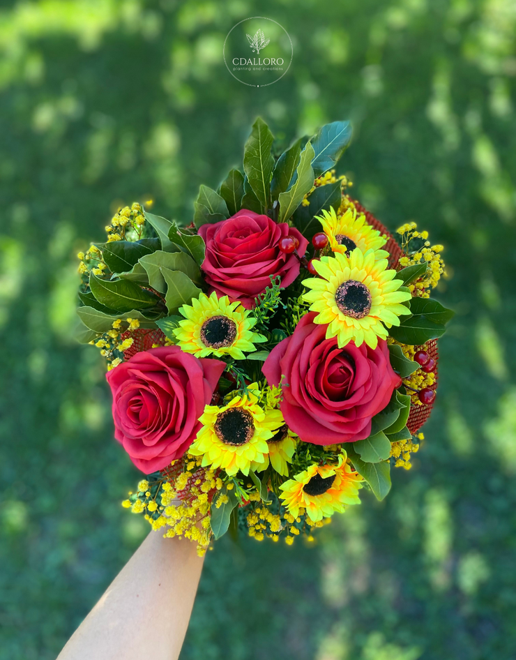 Bouquet per Laurea con Rose e Girasoli